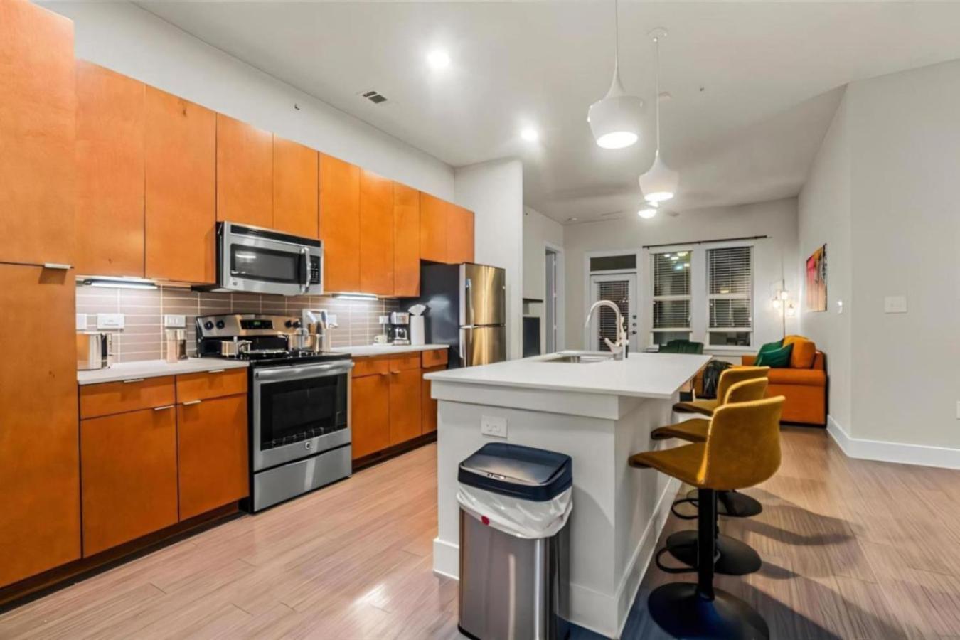 Urban Oasis 3br Luxe With River Views And Pool *